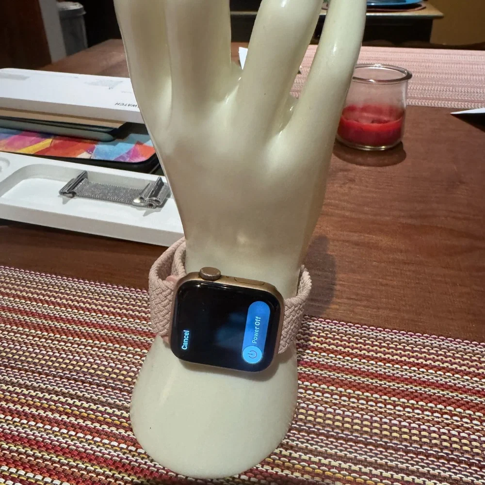 Apple Watch Generation 1 SE Rose Gold